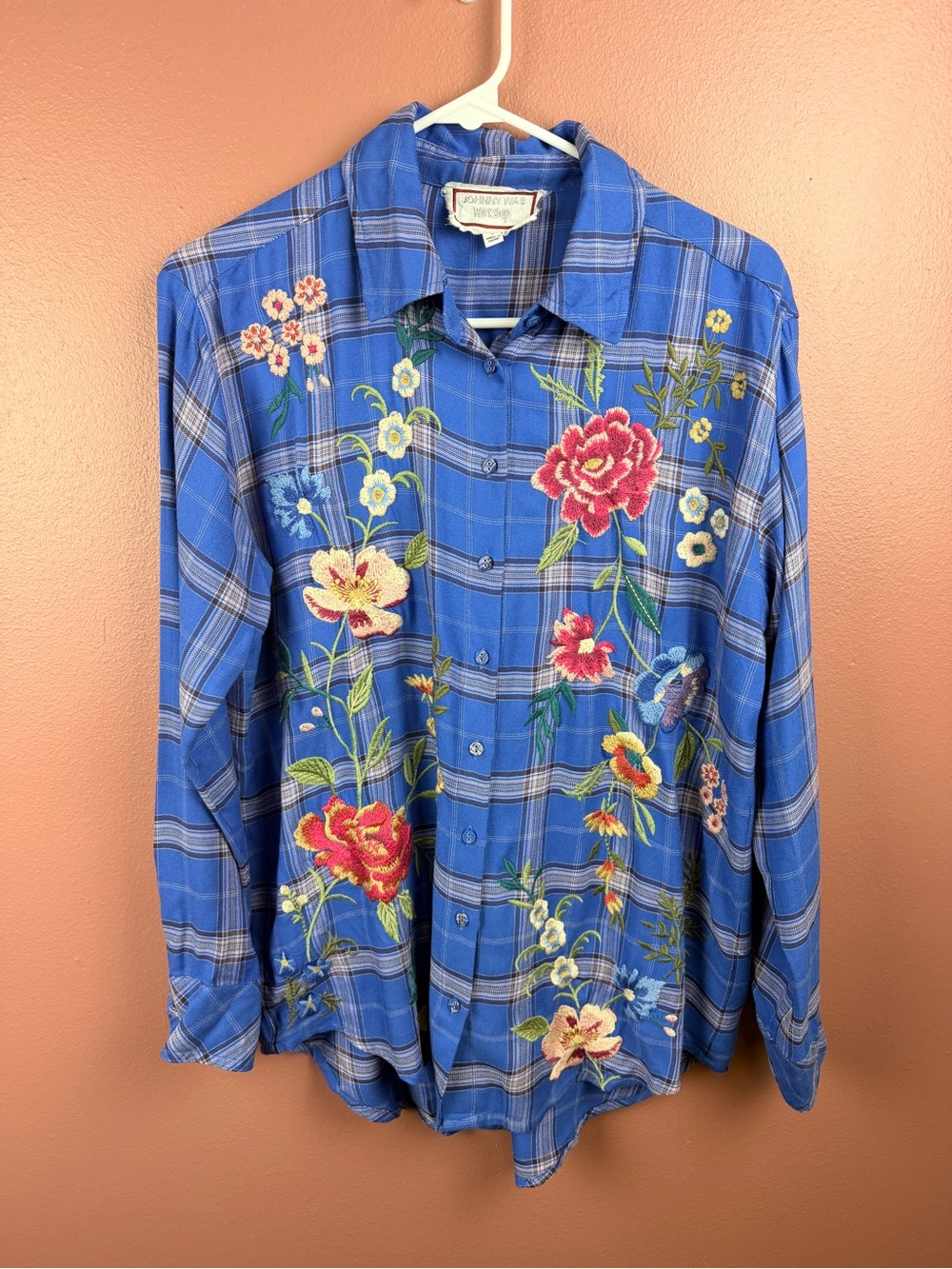 Johnny Was Workshop blue plaid floral embroidered button down tunic top